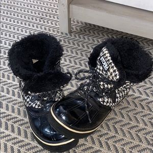 Ankle Boots for rain and snow